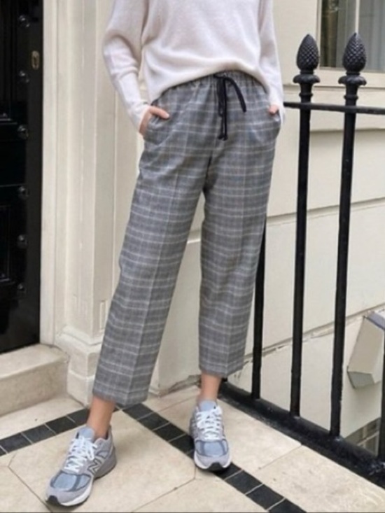 Babaton Pants - Babaton Beige Plaid Straight Leg Pants, Size XXS